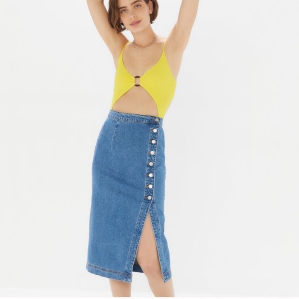 NWOT BDG Blue Ryane Denim Side-button Midi…